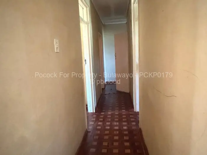 3 Bedroom House for Sale in Killarney, Bulawayo