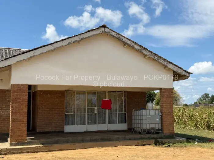 3 Bedroom House for Sale in Killarney, Bulawayo