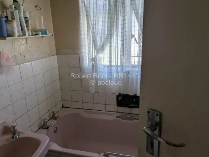 3 Bedroom House for Sale in Eastlea, Harare