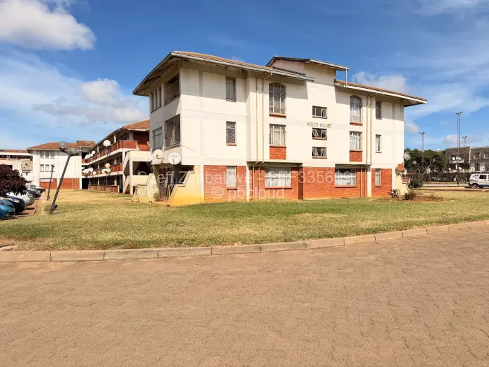 Flat/Apartment for Sale in Eastlea, Harare