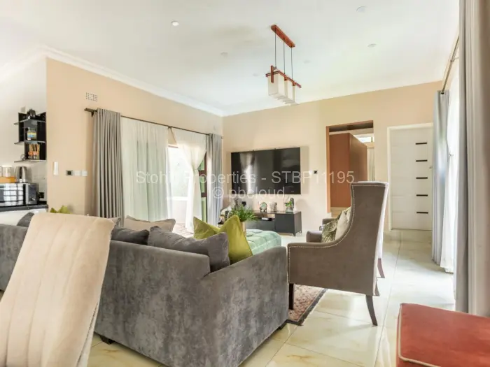 Townhouse/Cluster for Sale in Hogerty Hill, Harare