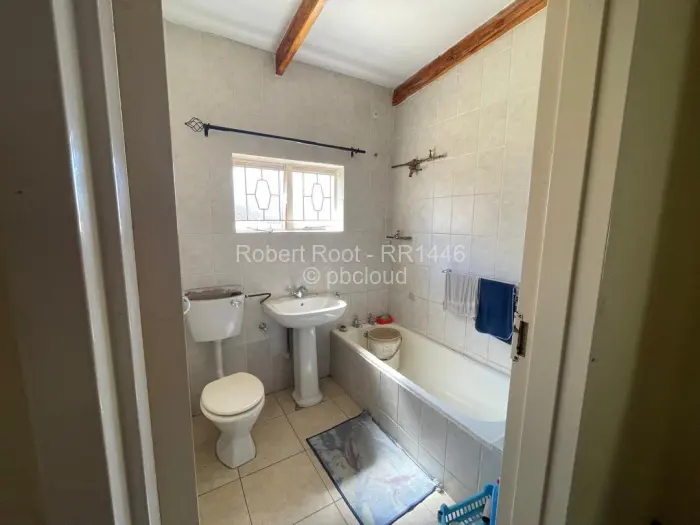 4 Bedroom House for Sale in Riverside, Gweru