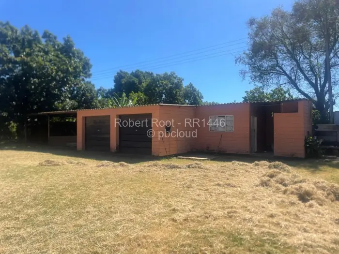 4 Bedroom House for Sale in Riverside, Gweru