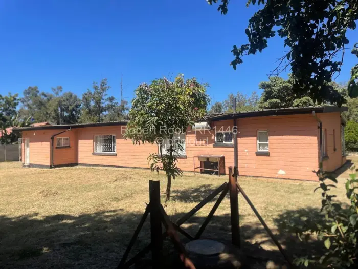 4 Bedroom House for Sale in Riverside, Gweru