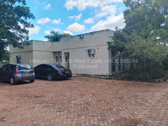 3 Bedroom House for Sale in Eastlea, Harare