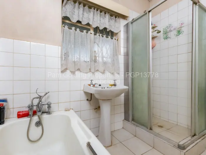 4 Bedroom House for Sale in Eastlea, Harare