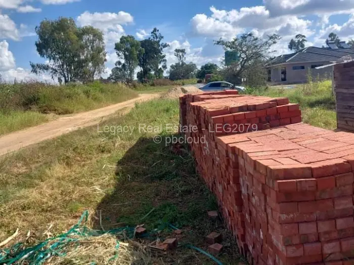 5 Bedroom House for Sale in Crowhill Views, Harare