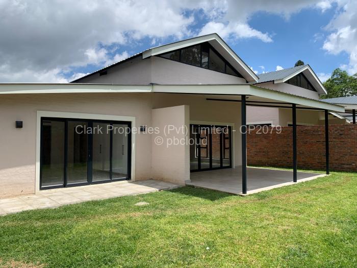 Townhouse/Cluster for Sale in Newlands, Harare