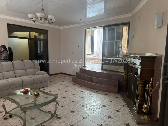 9 Bedroom House for Sale in Borrowdale, Harare
