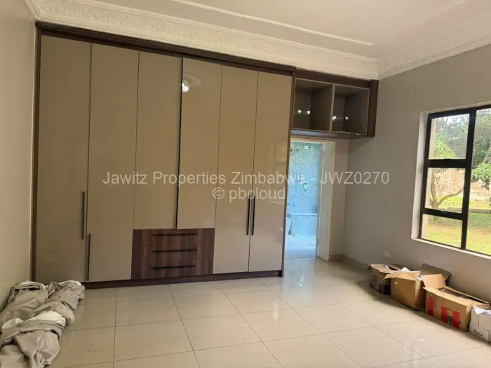 6 Bedroom House for Sale in Borrowdale, Harare