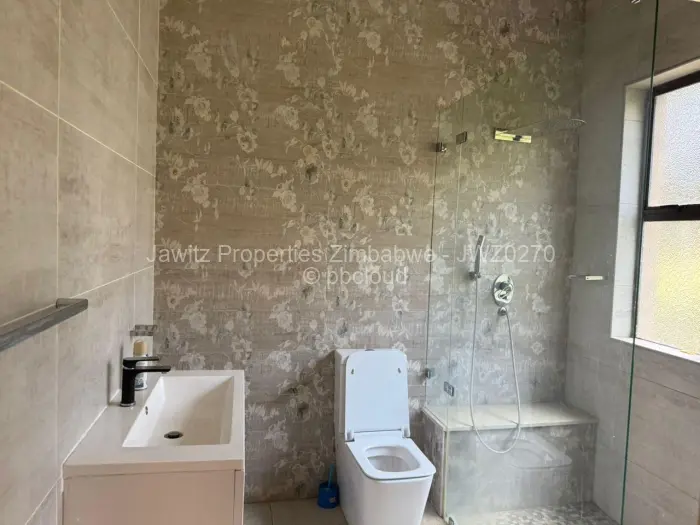 6 Bedroom House for Sale in Borrowdale, Harare