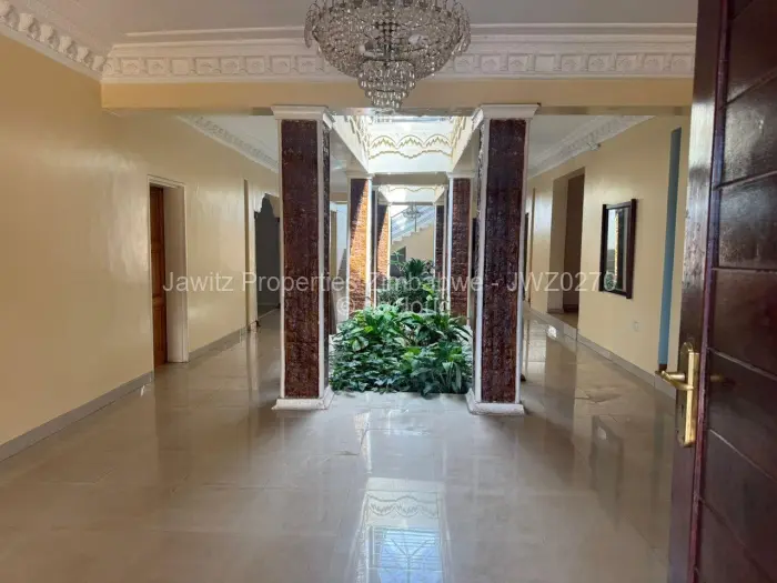 6 Bedroom House for Sale in Borrowdale, Harare