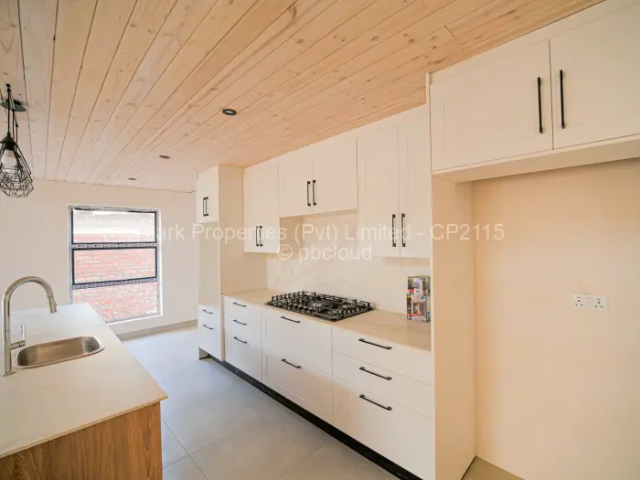 Townhouse/Cluster for Sale in Newlands, Harare