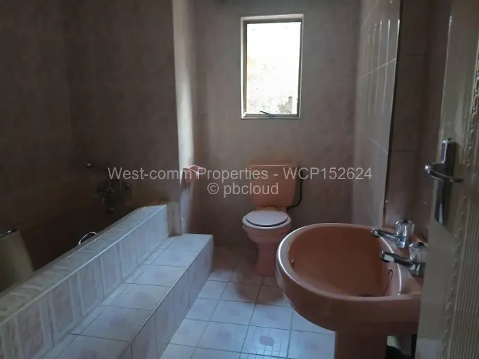 7 Bedroom House for Sale in Brookeview, Harare