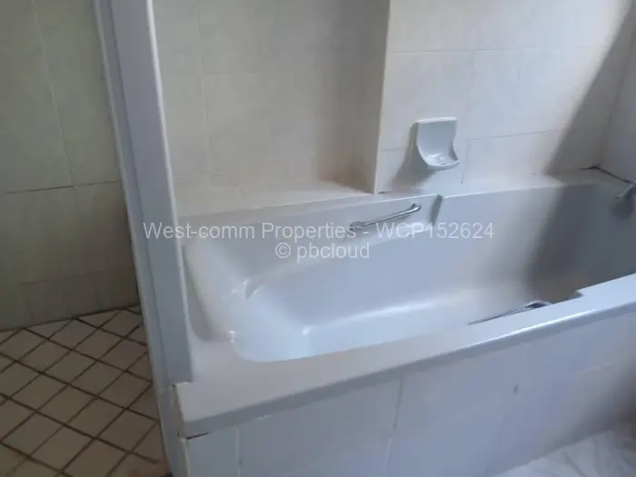 7 Bedroom House for Sale in Brookeview, Harare