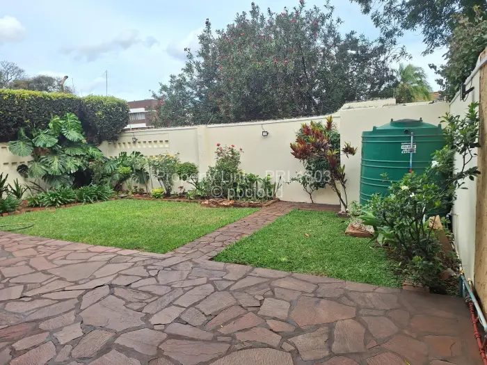 Townhouse/Cluster to Rent in Avenues