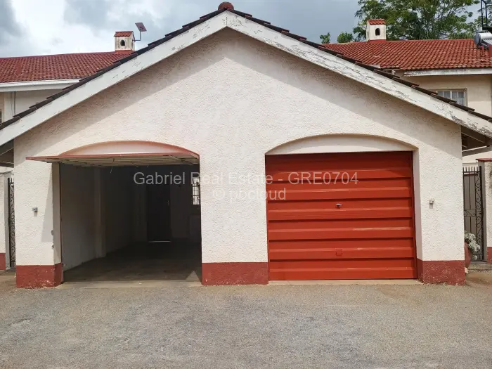 Townhouse/Cluster for Sale in Avenues, Harare