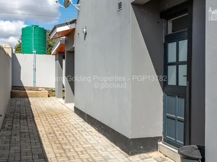 Townhouse/Cluster for Sale in Greendale North, Harare