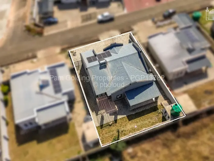 Townhouse/Cluster for Sale in Greendale North, Harare