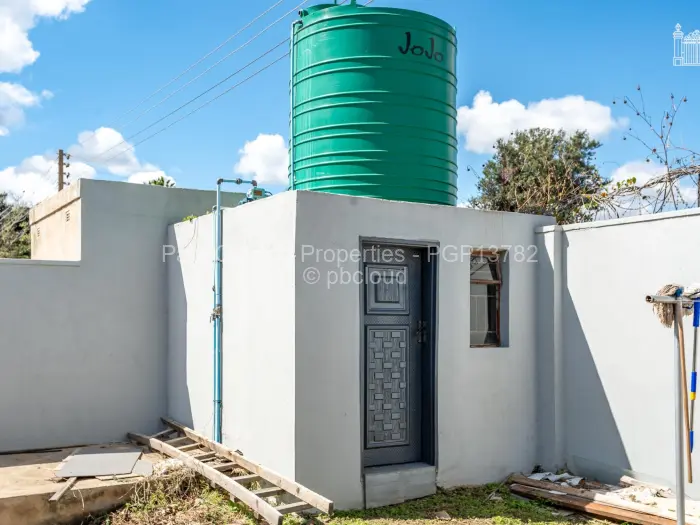 Townhouse/Cluster for Sale in Greendale North, Harare