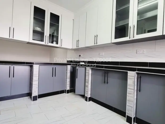 Townhouse/Cluster to Rent in Sentosa, Harare