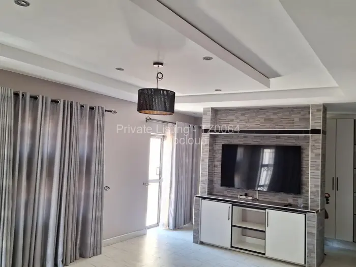 Townhouse/Cluster to Rent in Sentosa, Harare