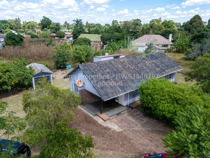 House for Sale in Norton, Norton