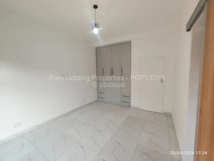 Flat/Apartment to Rent in Avondale West