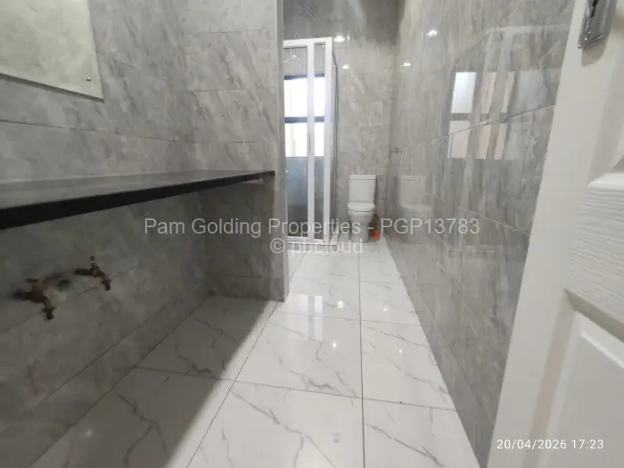 Flat/Apartment to Rent in Avondale West