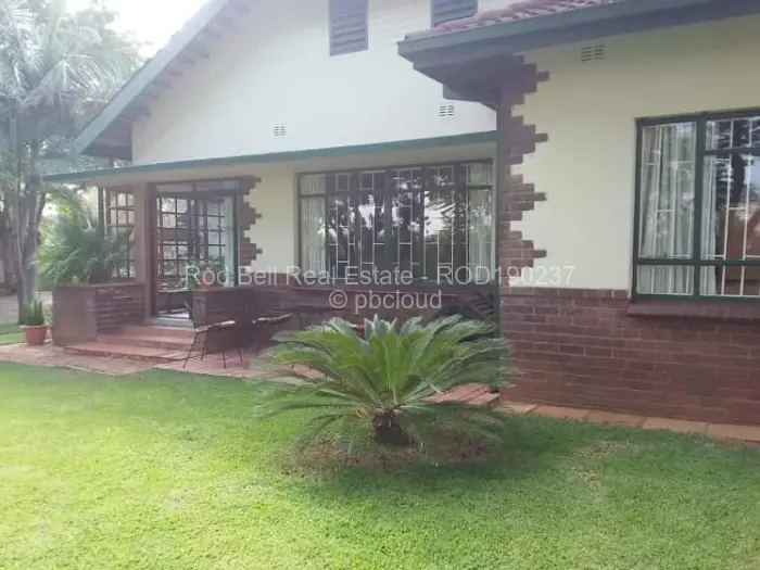 3 Bedroom House to Rent in Greendale