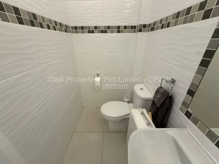 1 Bedroom Cottage/Garden Flat to Rent in Avondale