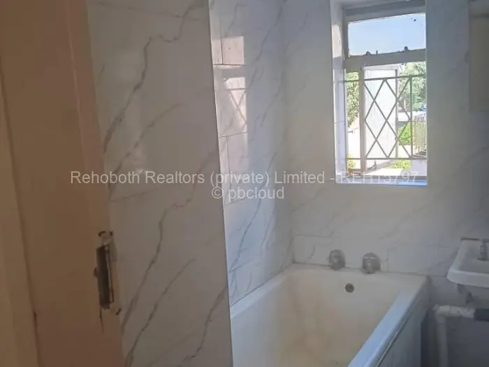 Flat/Apartment to Rent in Avenues, Harare