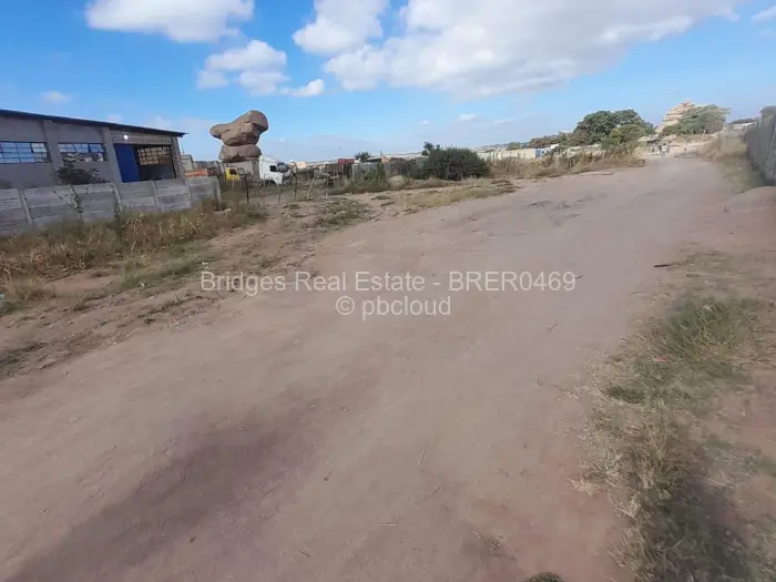 Industrial Stand for Sale in Zengeza, Chitungwiza
