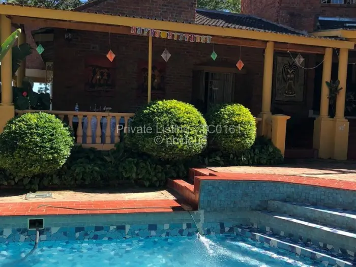 9 Bedroom House to Rent in Greystone Park