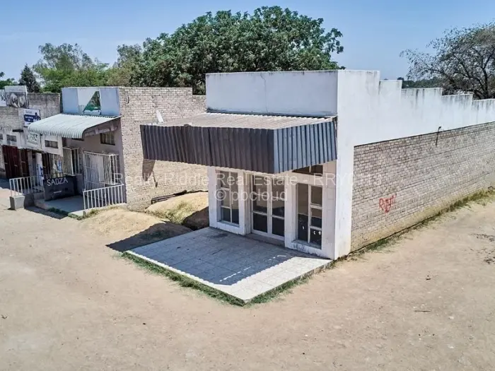 Retail/Shop for Sale in Seke, Seke