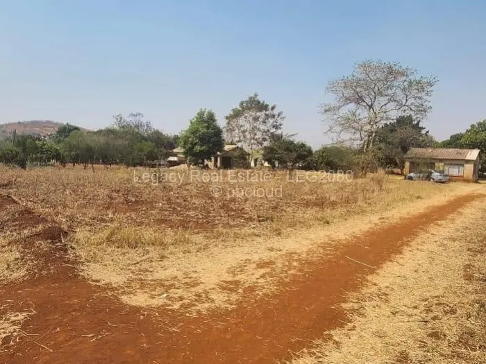 Residential Stand for Sale in Banket, Banket