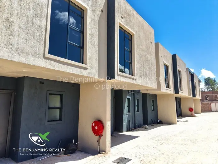 Flat/Apartment for Sale in Strathaven, Harare