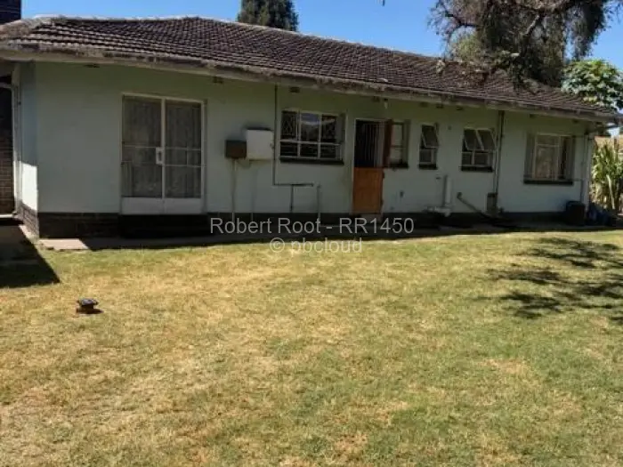 3 Bedroom House for Sale in Waterfalls, Harare