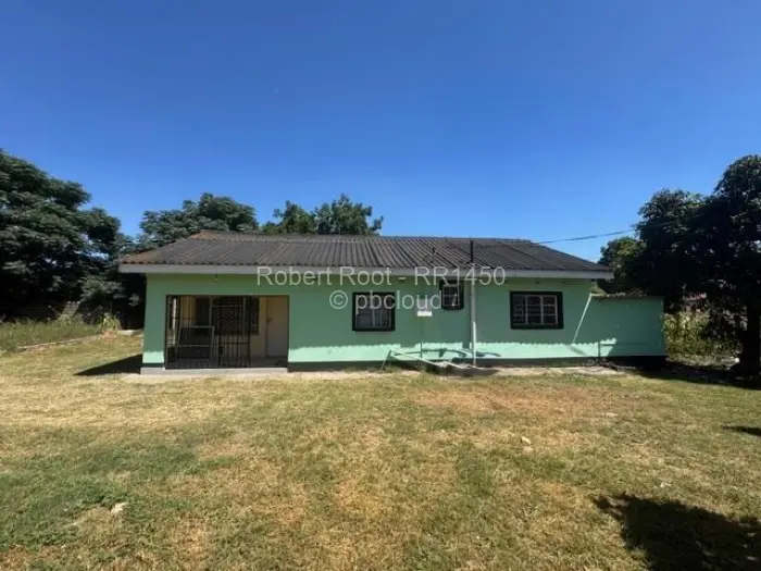 3 Bedroom House for Sale in Waterfalls, Harare