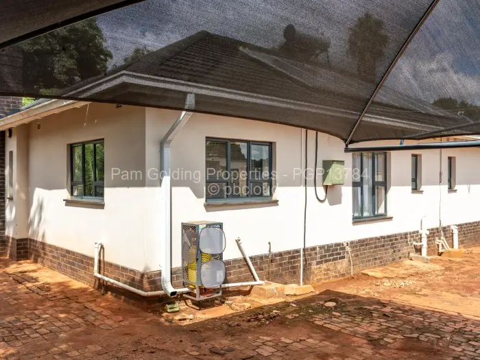 4 Bedroom House for Sale in Upper Hillside, Harare