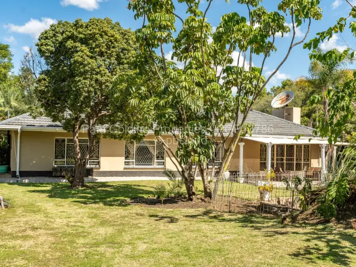 5 Bedroom House for Sale in Highlands, Harare
