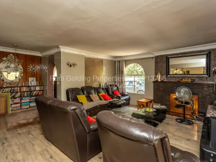 5 Bedroom House for Sale in Highlands, Harare