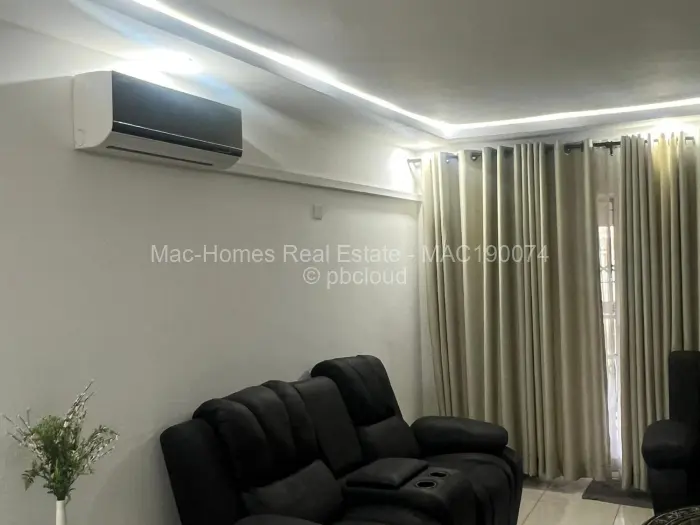 Flat/Apartment to Rent in Harare City Centre, Harare