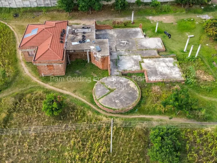 5 Bedroom House for Sale in Chadcombe, Harare