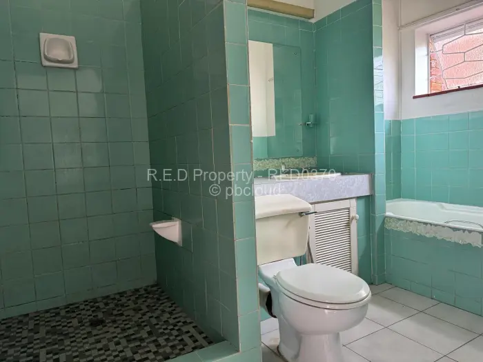 2 Bedroom House for Sale in Ascot, Bulawayo