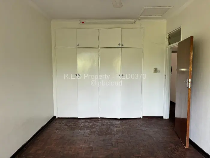 2 Bedroom House for Sale in Ascot, Bulawayo