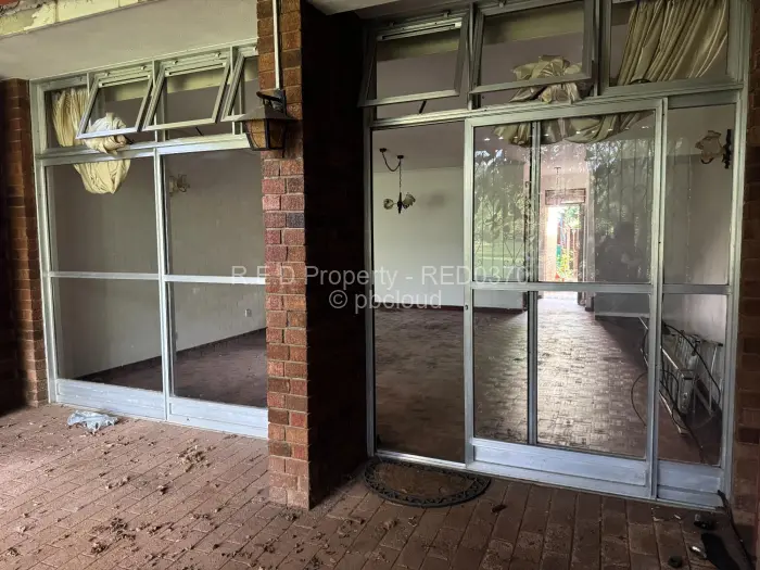 2 Bedroom House for Sale in Ascot, Bulawayo
