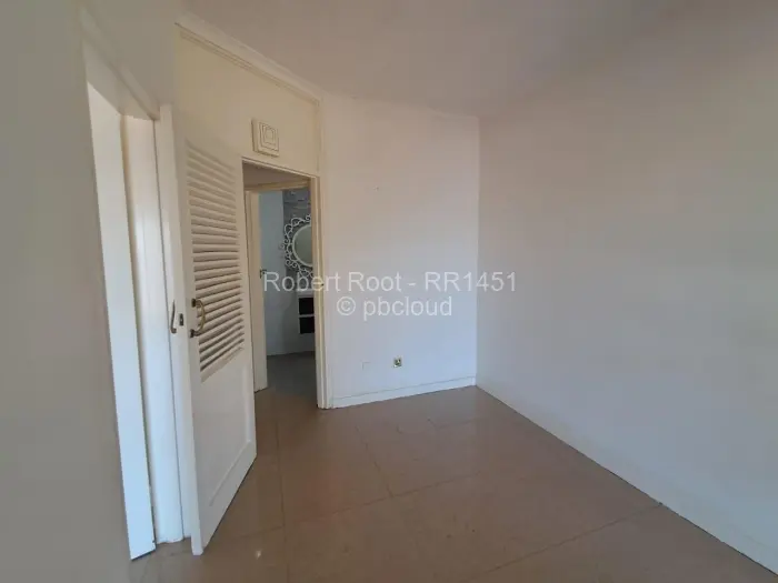 6 Bedroom House to Rent in Gunhill, Harare