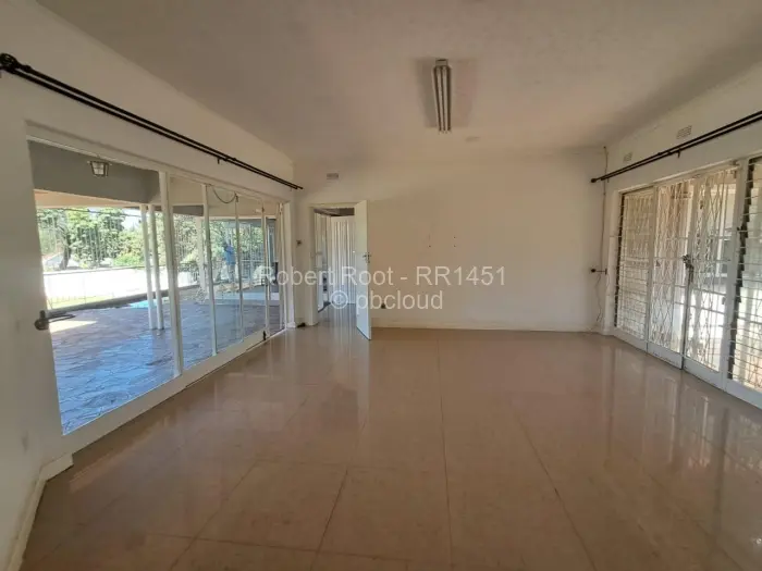 6 Bedroom House to Rent in Gunhill, Harare