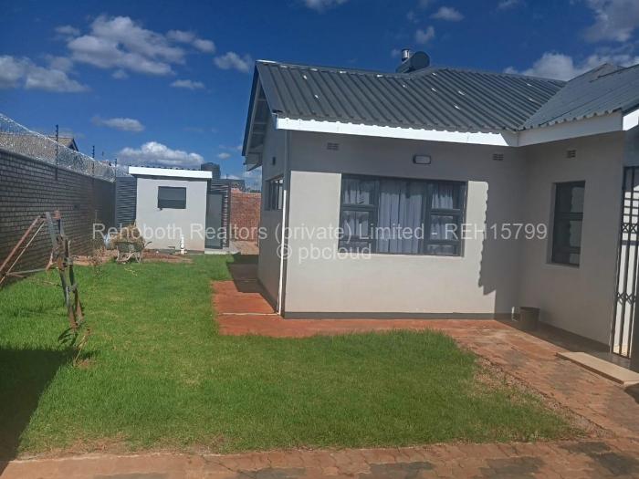 3 Bedroom Cottage/Garden Flat to Rent in Mount Pleasant Heights, Harare